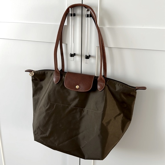 Longchamp Le Pliage - Picture 2 of 15